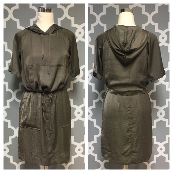 Banana Republic Dresses & Skirts - NWT Banana Republic Drop Waist Hooded Dress : 11:M